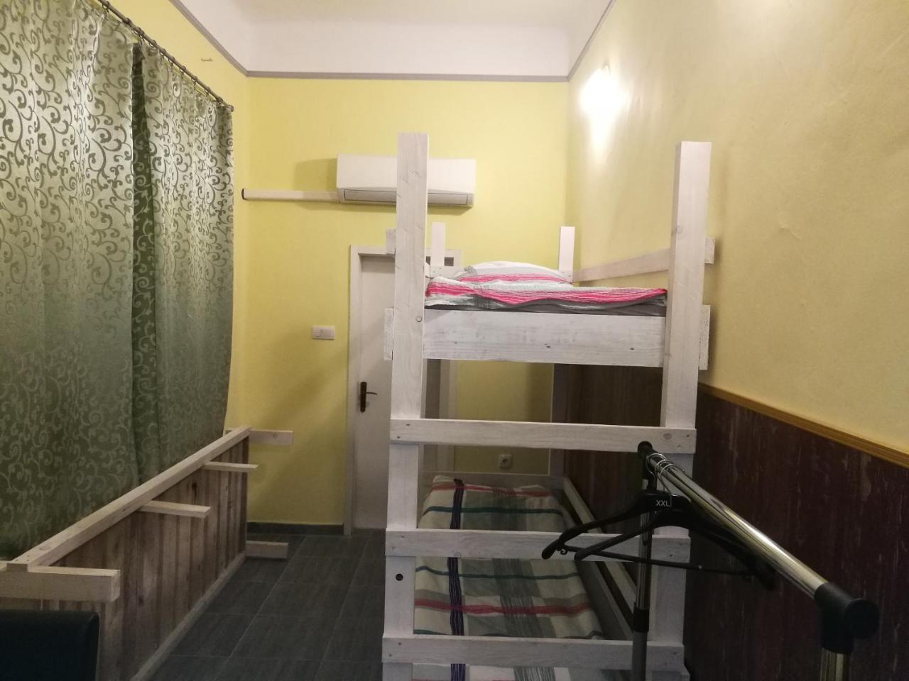 Hostel Horgos Centar Екстер'єр фото